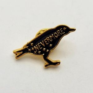 Pin: Nevermore Raven / Edgar Allen Poe quote, enamel pin